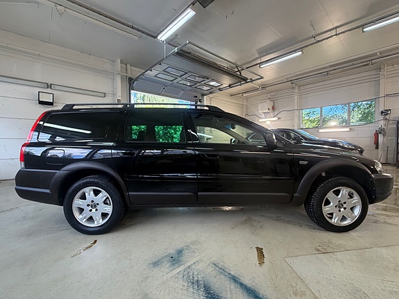 Volvo XC70 7 of 30