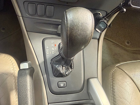 Volvo XC70 25 of 30