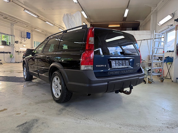 Volvo XC70 4 of 30