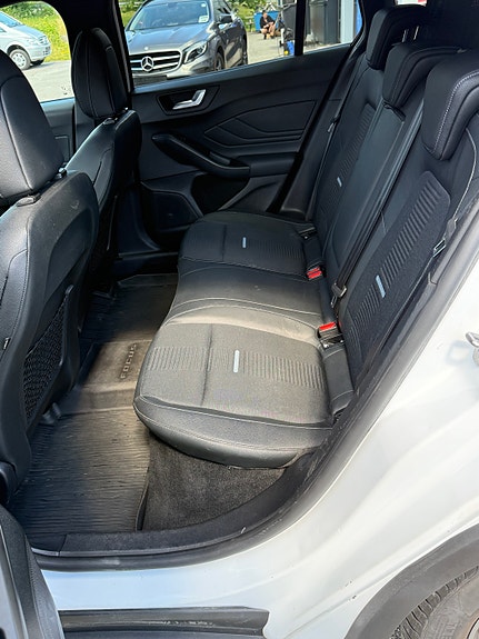 Ford Focus 23 of 30