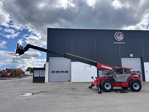 Manitou MT 1440 ST3B, Kun 3826 timer, 2014 modell, 14 meter, Hydraulisk pallegaffel, 4 ton løftekapasitet. 2 of 5