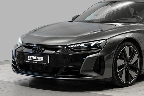 Audi e-tron GT 3 of 30