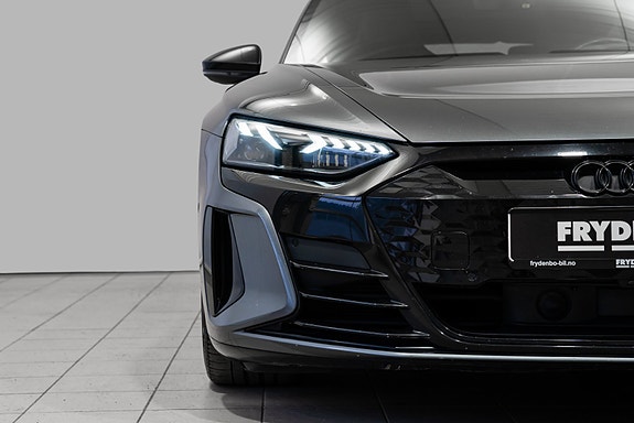 Audi e-tron GT 2 of 30