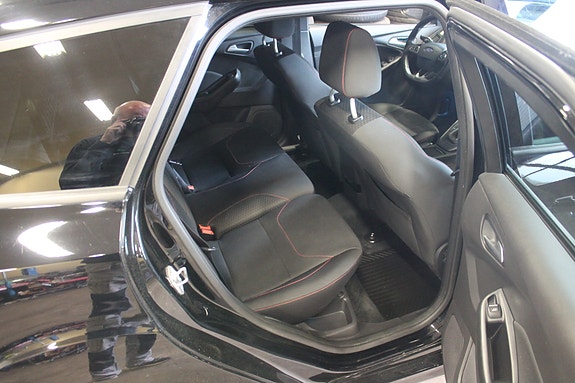 Ford Focus 17 of 18