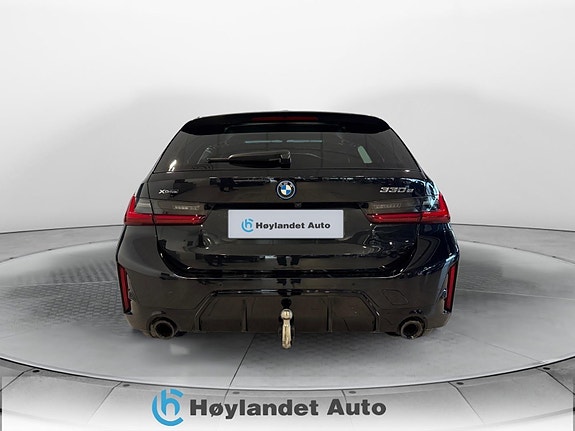 BMW 330e 5 of 5