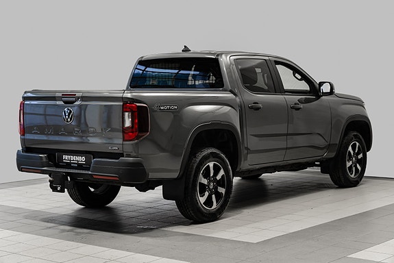 Volkswagen Amarok 4 of 27