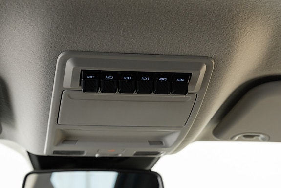 Volkswagen Amarok 23 of 27