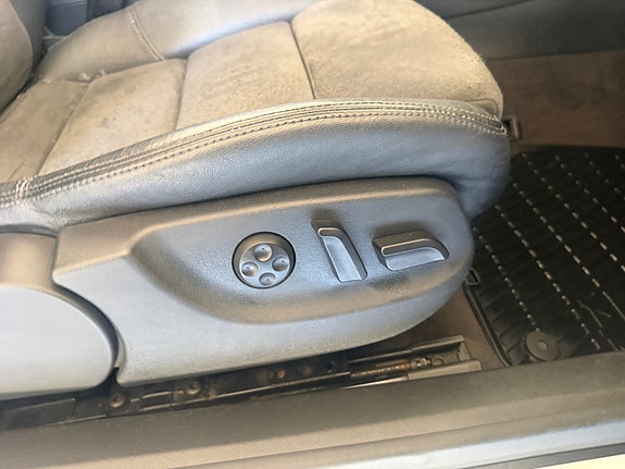 Audi A4 23 of 30