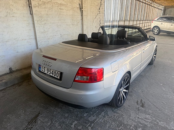Audi A4 7 of 30