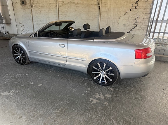 Audi A4 11 of 30