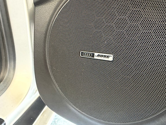 Audi A4 25 of 30