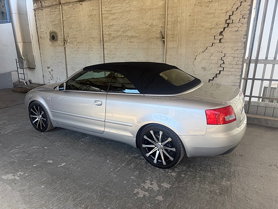 Audi A4 16 of 30