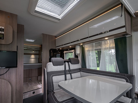 Dethleffs Trend I 7057 | SOLCELLE | SENKESENG | QUEENBED 19 of 30
