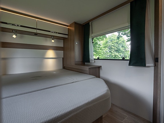 Dethleffs Trend I 7057 | SOLCELLE | SENKESENG | QUEENBED 27 of 30