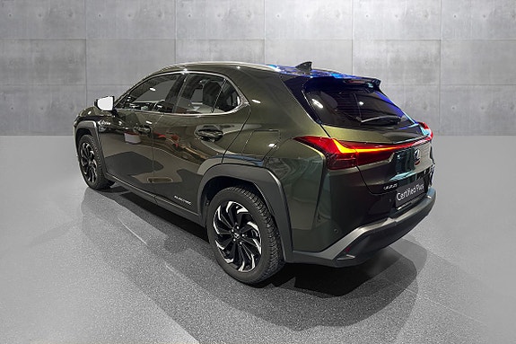 Lexus Ux300E 2023 photo 2
