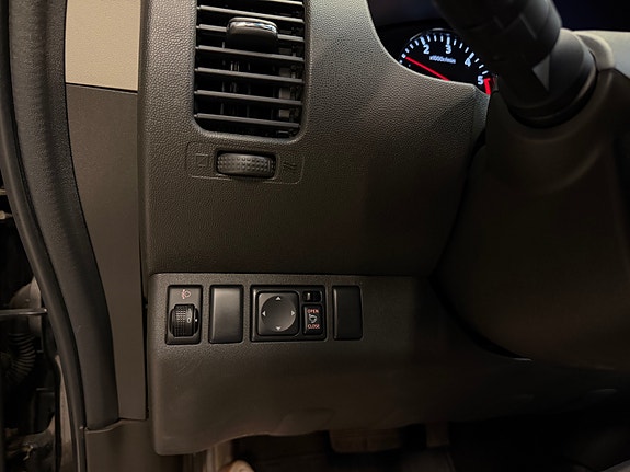 Nissan Navara 17 of 30