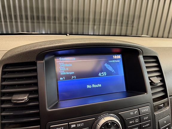 Nissan Navara 29 of 30