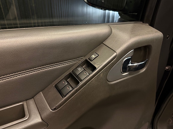 Nissan Navara 15 of 30