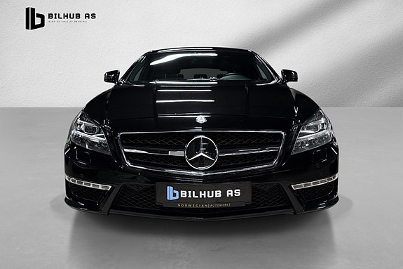 Mercedes-Benz CLS63 3 of 5