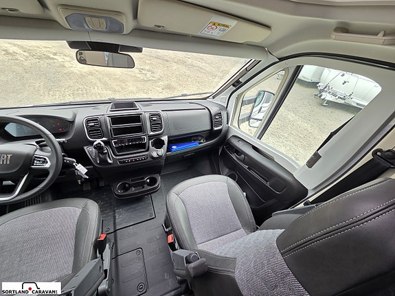 Adria MATRIX PLUS 670 SL - Fiat MultiJet3 140HP (103kW) HD 43H 30 of 30