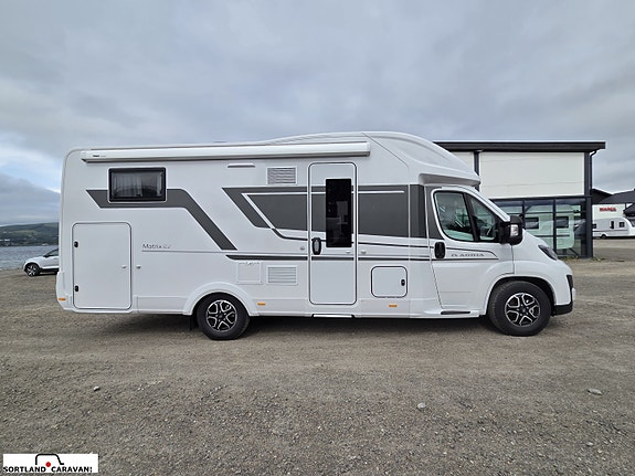 Adria MATRIX PLUS 670 SL - Fiat MultiJet3 140HP (103kW) HD 43H 2 of 30