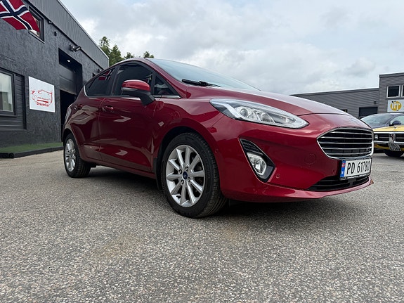 Ford Fiesta 4 of 5
