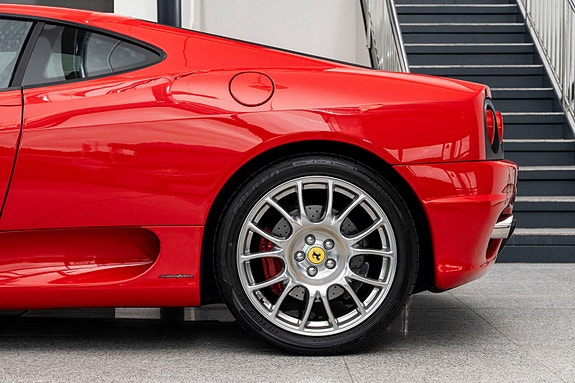Ferrari 360 21 of 30