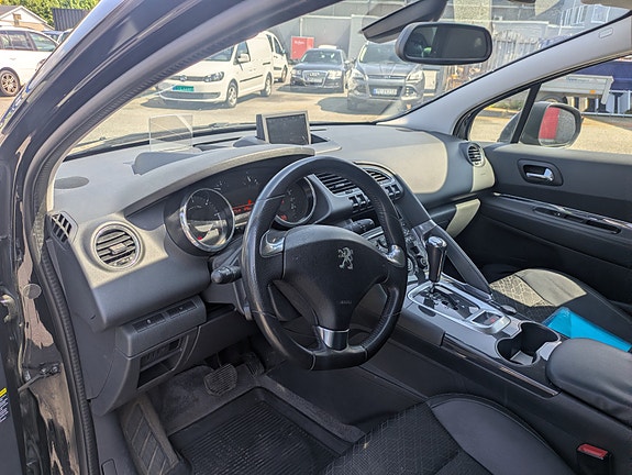 Peugeot 3008 11 of 26