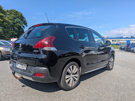 Peugeot 3008 4 of 5