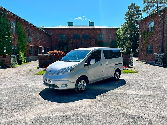 Nissan e-NV200 7 of 14