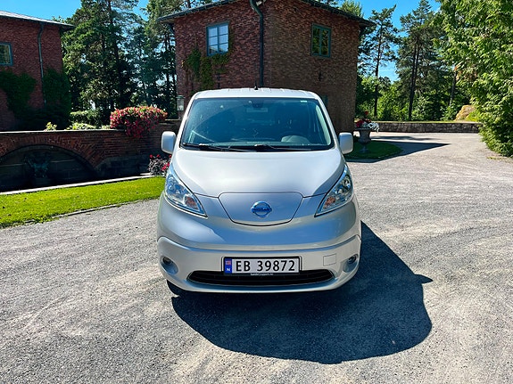 Nissan e-NV200 3 of 14