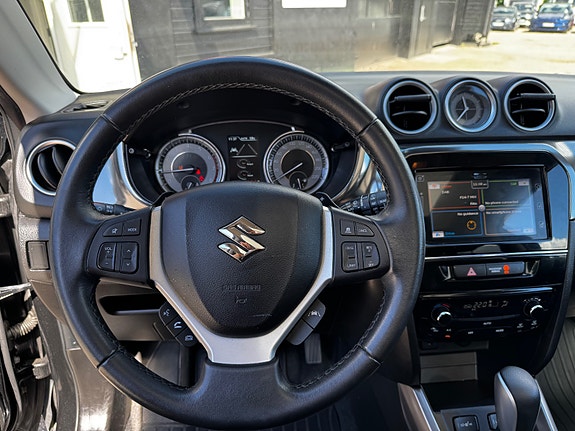 Suzuki Vitara 24 of 25