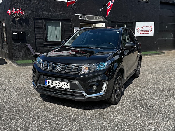 Suzuki Vitara 2 of 25