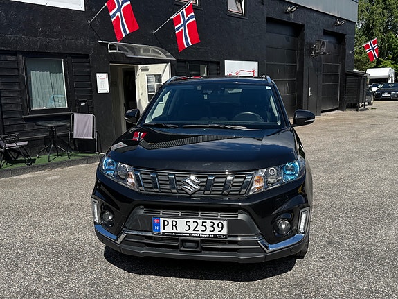 Suzuki Vitara 4 of 25