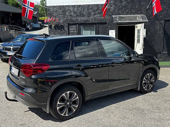 Suzuki Vitara 9 of 25