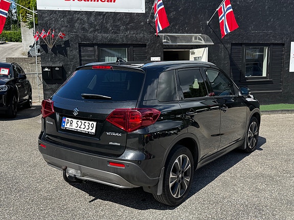 Suzuki Vitara 8 of 25