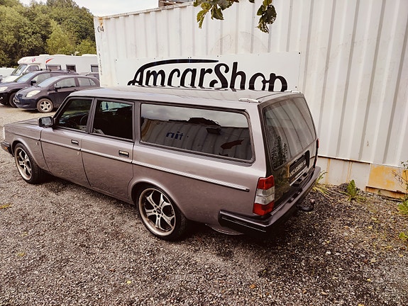 Volvo 240 5 of 5