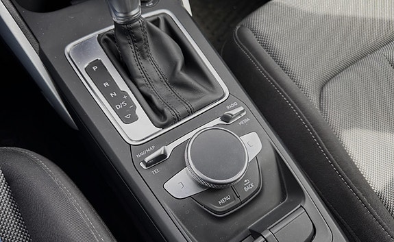 Audi Q2 24 of 27