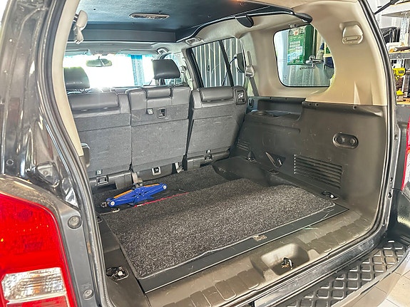 Nissan Pathfinder 30 of 30