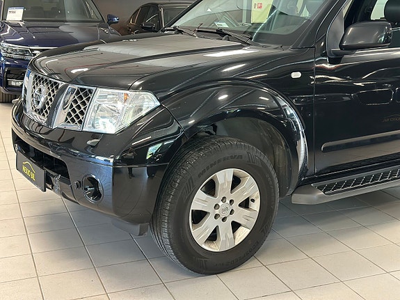 Nissan Pathfinder 6 of 30