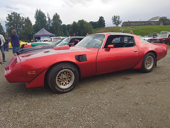 Pontiac Trans Am 4 of 5