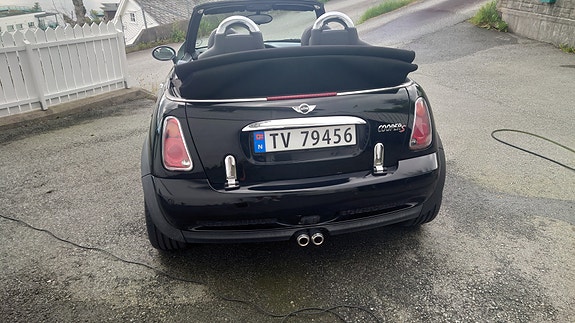 MINI Cooper S 5 of 5