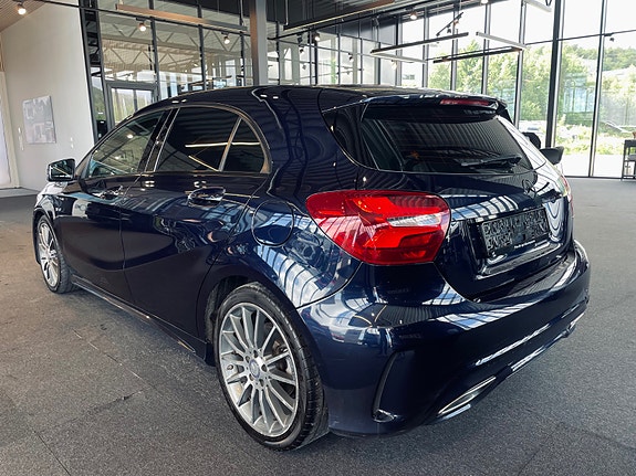 Mercedes-Benz A180 4 of 14