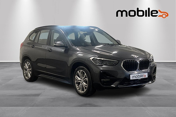 BMW X1 2 of 5