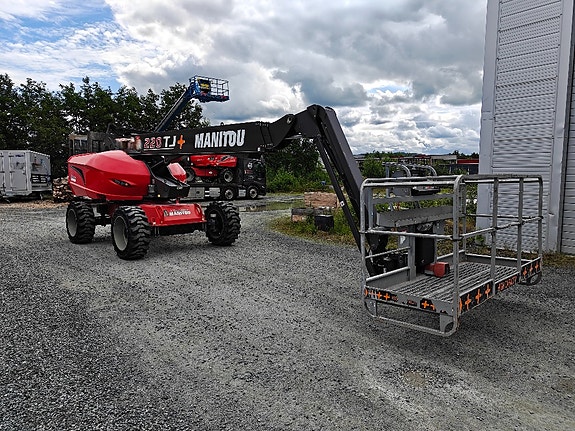 Manitou 220 TJ + 5 of 5