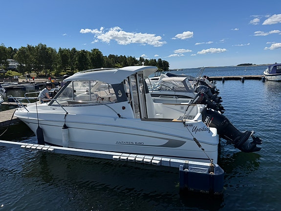 Beneteau Antares 680 5 of 5