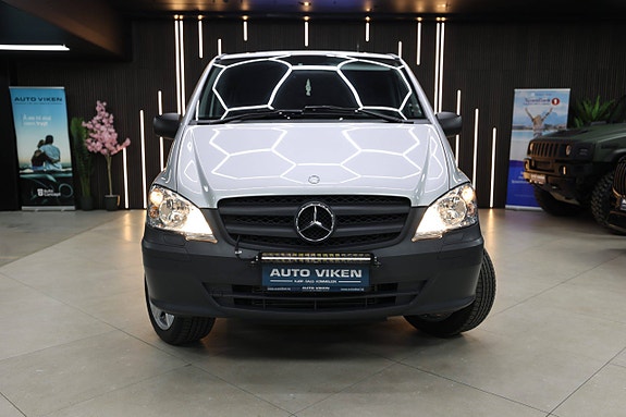 Mercedes-Benz Vito 113 3 of 5