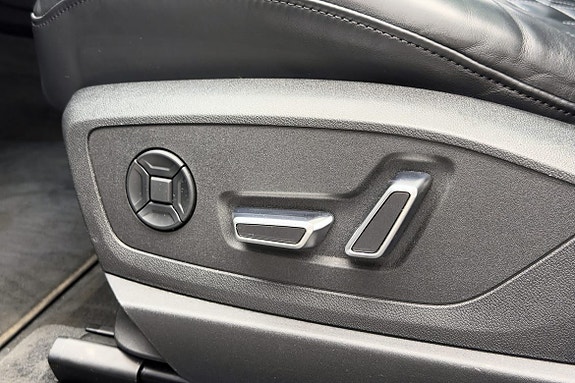 Audi e-tron Sportback 10 of 28