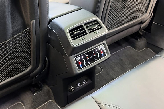 Audi e-tron Sportback 15 of 28
