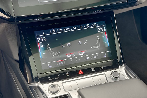 Audi e-tron Sportback 27 of 28